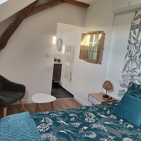 Gite Les Piraudieres Noyant-de-Touraine Buitenkant foto